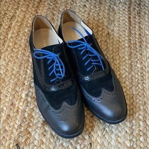 Cole Haan Wing-Tip Oxford shoes